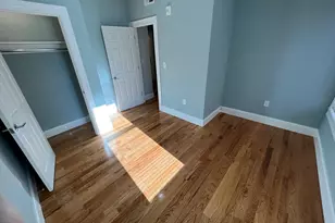 372 Oxford St, Somerville, MA 02144 - Photo 16