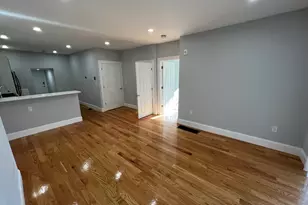 372 Oxford St, Somerville, MA 02144 - Photo 8