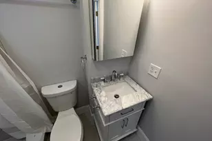 372 Oxford St, Somerville, MA 02144 - Photo 14