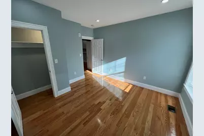 372 Oxford St #2, Somerville, MA 02144 - Photo 12