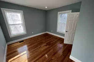 372 Oxford St, Somerville, MA 02144 - Photo 10