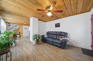 69-71 Providence Rd, Northbridge, MA 01588 - Photo 6