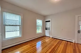 339 Beacon St, Somerville, MA 02143 - Photo 10