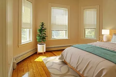 339 Beacon St #1, Somerville, MA 02143 - Photo 4