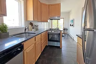 335 Beacon Sr, Somerville, MA 02143 - Photo 2