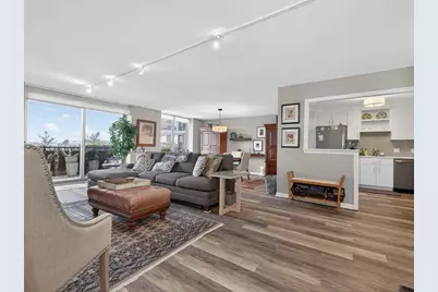 280 Boylston St #713, Newton, MA 02467 - Photo 4