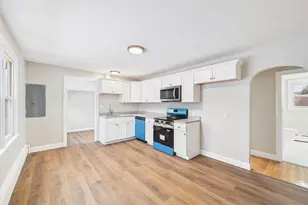 101 Perkins St, Somerset, MA 02725 - Photo 12