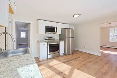 7-9 Fremont St #7, Plainville, MA 02762 - Photo 4