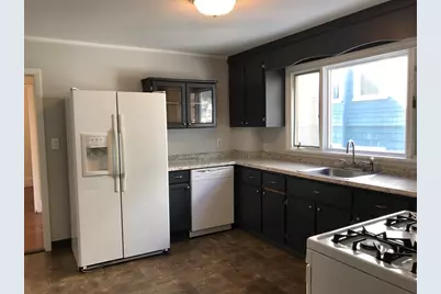 113 Ashland St #N/A, Melrose, MA 02176 - Photo 8