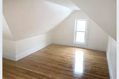 113 Ashland St #N/A, Melrose, MA 02176 - Photo 18