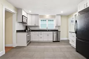 51 Belmont St, Cambridge, MA 02138 - Photo 18
