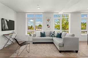 917 Bennington St, Boston, MA 02128 - Photo 4