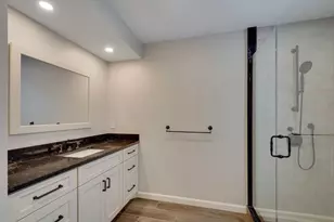 801 Sherwood Forest Ln, Saugus, MA 01906 - Photo 22