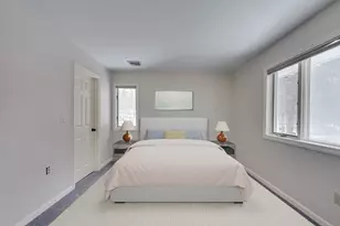 801 Sherwood Forest Ln, Saugus, MA 01906 - Photo 18