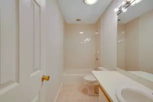 801 Sherwood Forest Ln, Saugus, MA 01906 - Photo 26