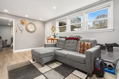 51 Spring St, Stoneham, MA 02180 - Photo 24