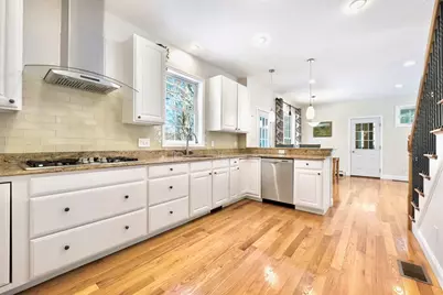 22 Wilbur St, Ashland, MA 01721 - Photo 8