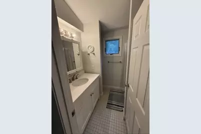 132 Woodsbury Rd, Rockland, MA 02370 - Photo 12