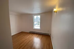 79 19th St, Lowell, MA 01850 - Photo 4