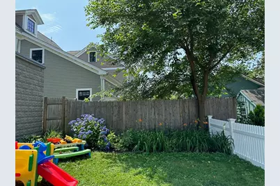 158 Pearl St #2, Newton, MA 02458 - Photo 30