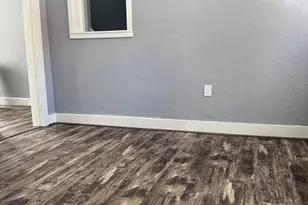 23 Trafalgar Sq, Barre, MA 01005 - Photo 10