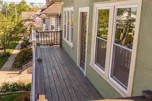 182 Maplewood St, Watertown, MA 02472 - Photo 8