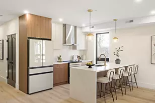 17 Holmes St, Quincy, MA 02171 - Photo 4