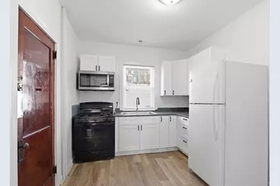 341 Belmont #1, Fall River, MA 02720 - Photo 4