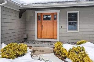 131 Twinbrooke Dr, Holden, MA 01520 - Photo 2