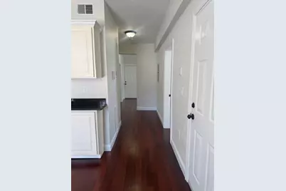 290 Broadway #2, Somerville, MA 02145 - Photo 4