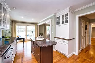 14 Twin Ponds Dr, Dartmouth, MA 02748 - Photo 8