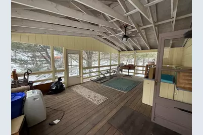 8 Sycamore Cir, Millbury, MA 01527 - Photo 12