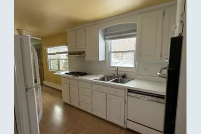 8 Sycamore Cir, Millbury, MA 01527 - Photo 18