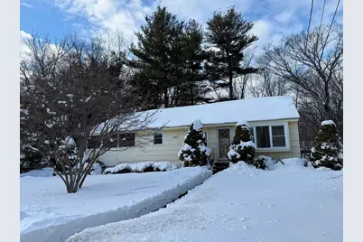 8 Sycamore Cir, Millbury, MA 01527 - Photo 1