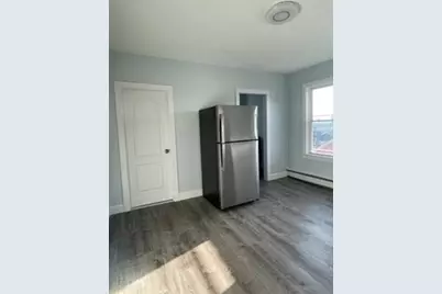 62 Elliot St #2, Worcester, MA 01605 - Photo 2