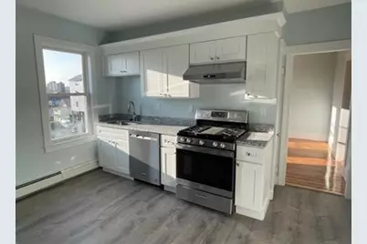 62 Elliot St #2, Worcester, MA 01605 - Photo 1