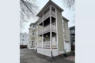 29 Park St, Brockton, MA 02301 - Photo 4