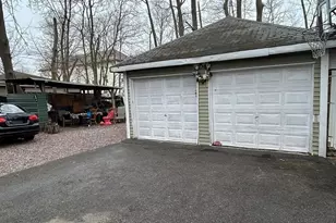 29 Park St, Brockton, MA 02301 - Photo 34