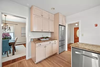 22 Hemenway Rd, Swampscott, MA 01907 - Photo 18