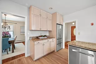 22 Hemenway Rd, Swampscott, MA 01907 - Photo 18