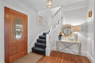 22 Hemenway Rd, Swampscott, MA 01907 - Photo 4