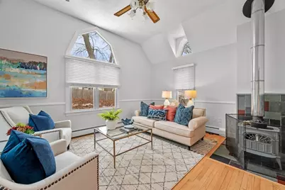 22 Hemenway Rd, Swampscott, MA 01907 - Photo 14