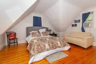 10 Thurston St, Somerville, MA 02145 - Photo 8