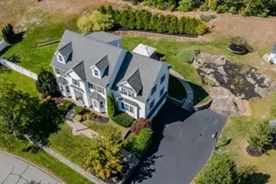 17 Lavoie Ln, Middleton, MA 01949 - Photo 4