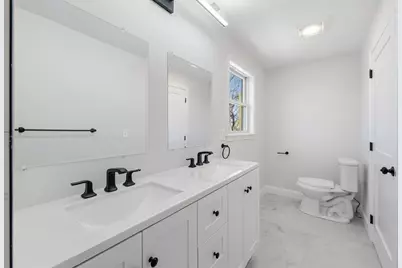 79 School St #4, Lowell, MA 01854 - Photo 20