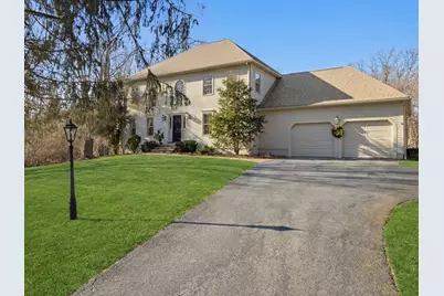 61 Abbott St, North Andover, MA 01845 - Photo 2