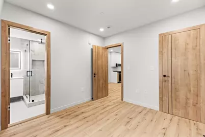 653 E 7th #3, Boston, MA 02127 - Photo 10