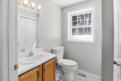 11 Joseph Ave, Dracut, MA 01826 - Photo 6