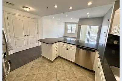 614 Pond St. #131, Braintree, MA 02184 - Photo 4