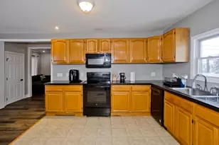 28 Porter St, Springfield, MA 01104 - Photo 18